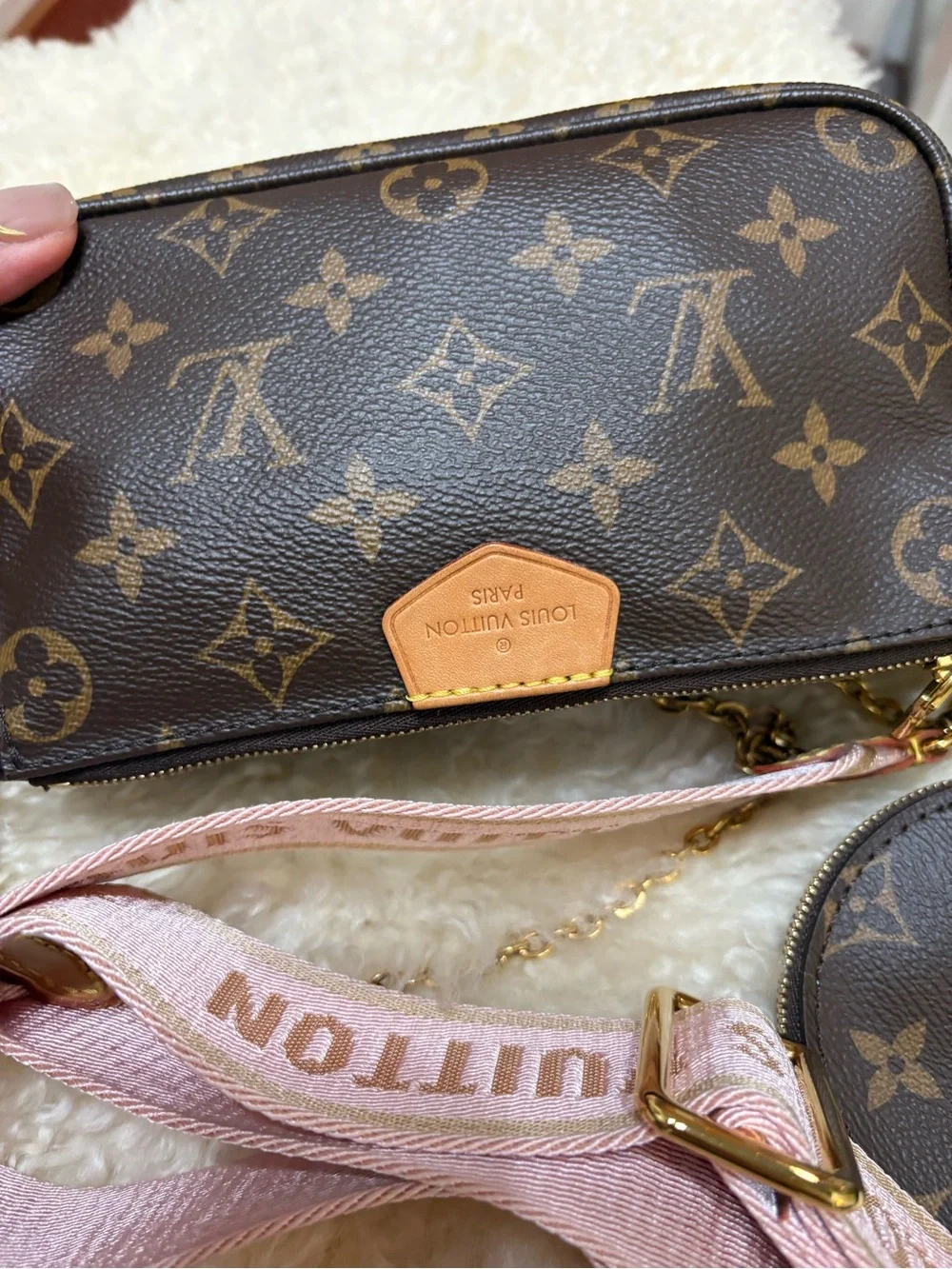 Louis Vuitton Monogram Multi Pochette Accessories Rose Clair *EUC